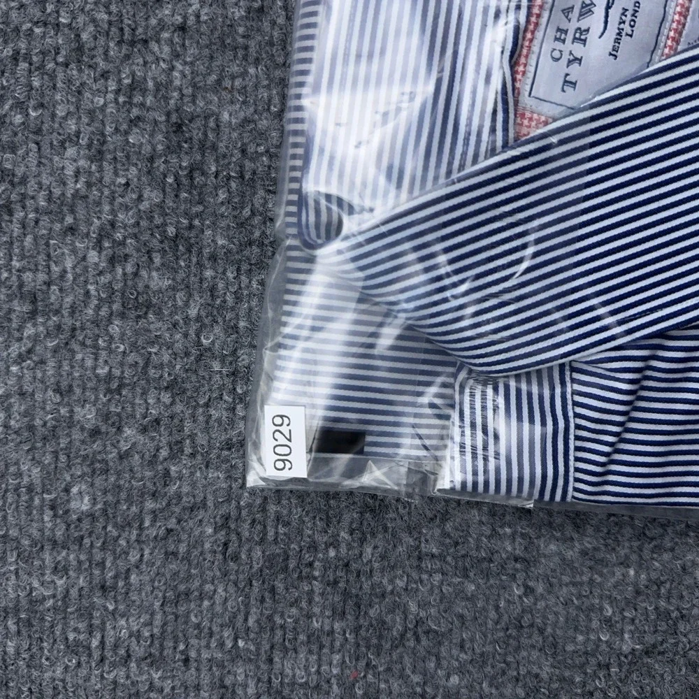 Charles Tyrwhitt Button Down Mens 17/35 Blue Striped Slim Fit Dress Shirt Preppy